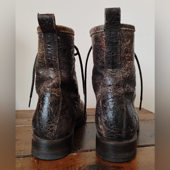 FRYE Veronica Combat Boots Antique Black/Brown Distressed Brush Off Leather Sz 8 - Picture 3 of 16
